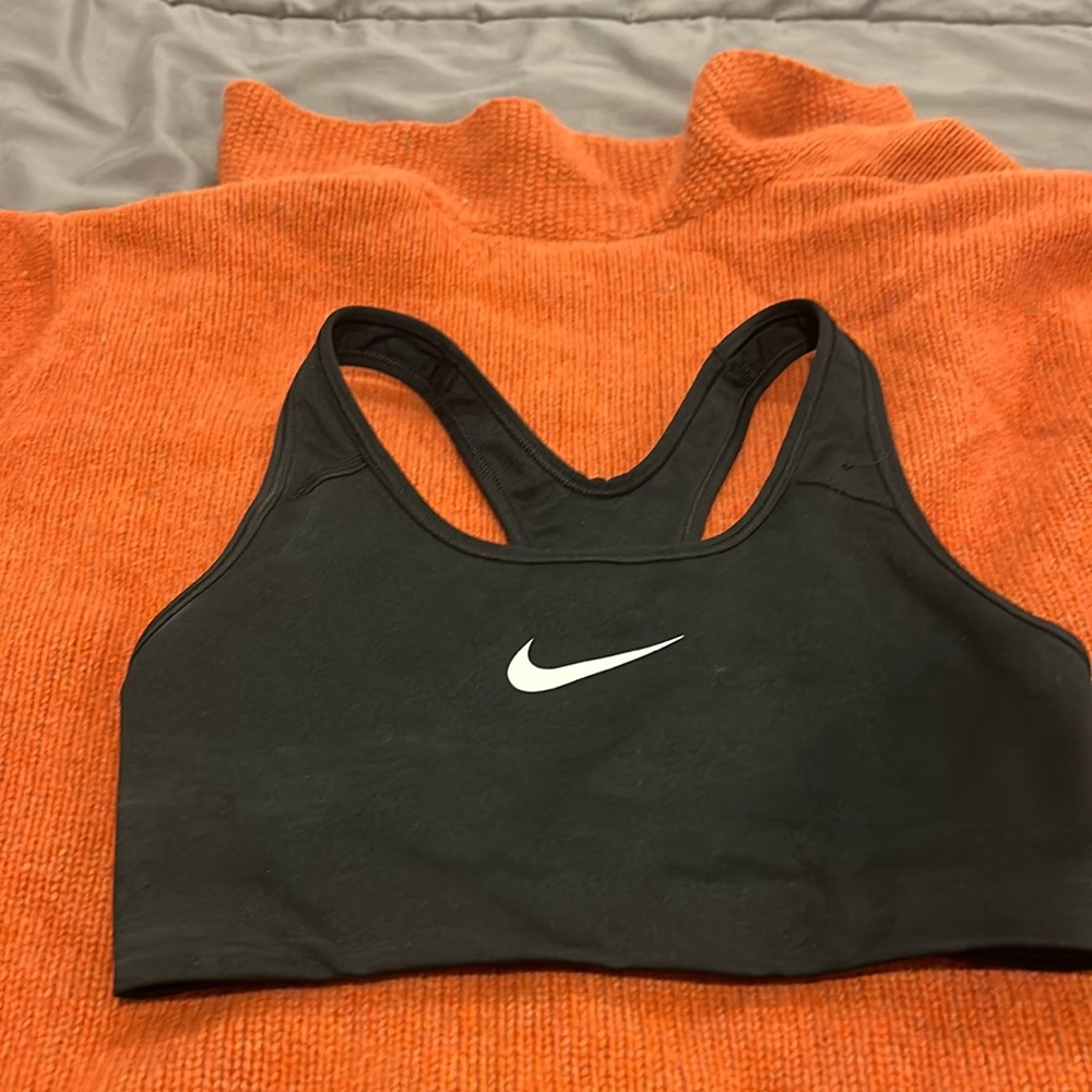 Nike dri-fit sports bra
